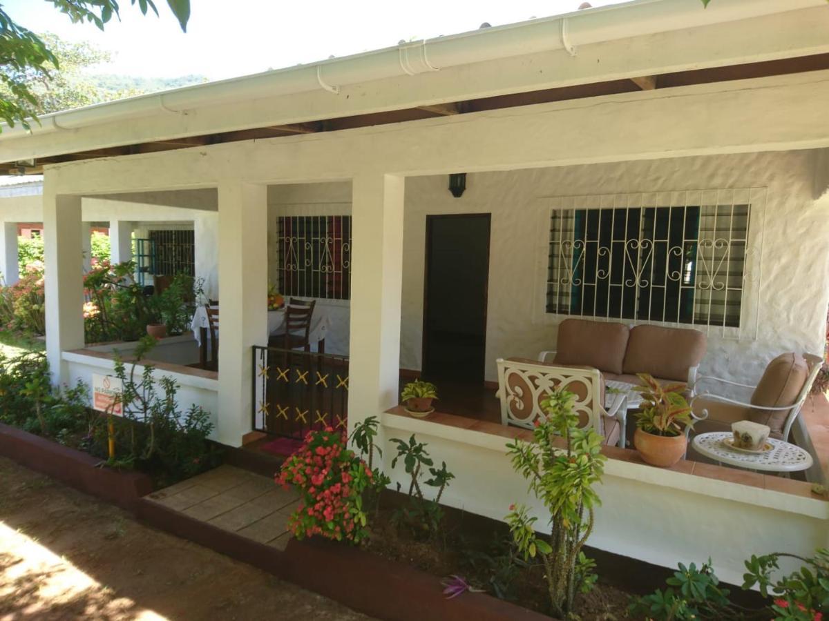 Hcs Bungalows Turtle Bay Rustic Bungalow Au Cap Exterior photo